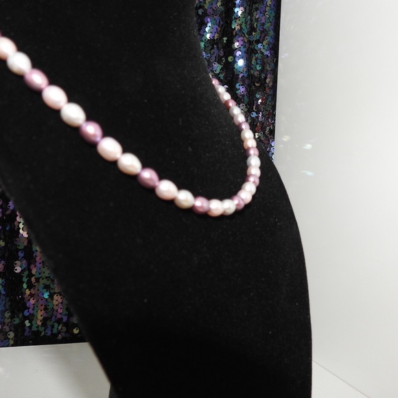 Multi-color Pearl Necklace - Picture 2 of 4